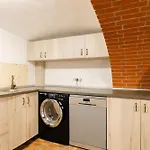 Locart -cozy Downtown Apartment, Near Black Church With Free Wi-fi Brassó