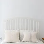 Locart -cozy Downtown Apartment, Near Black Church With Free Wi-fi *