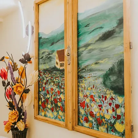 Locart -cozy Downtown Apartment, Near Black Church With Free Wi-fi Brasov