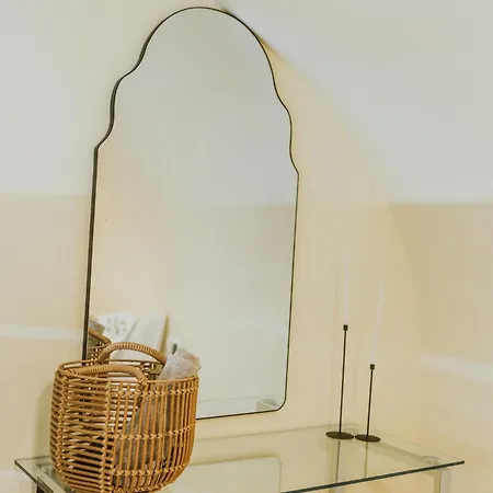 Locart -cozy Downtown Apartment, Near Black Church With Free Wi-fi * Brasov