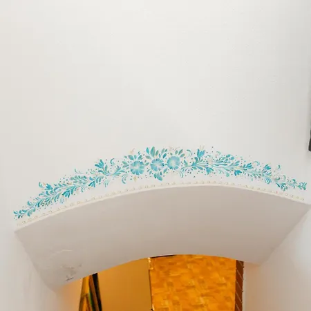 Apartament Locart -cozy Downtown Apartment, Near Black Church With Free Wi-fi