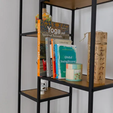 Locart -cozy Downtown Apartment, Near Black Church With Free Wi-fi * Brașov