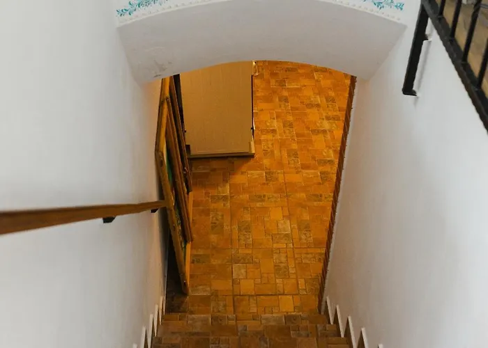 Locart -cozy Downtown Apartment, Near Black Church With Free Wi-fi